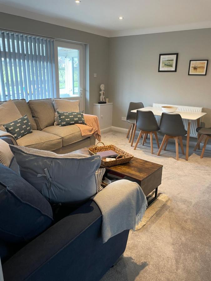 Lovely Flat Set In Parish Boundary Of Instow Apartman Kültér fotó